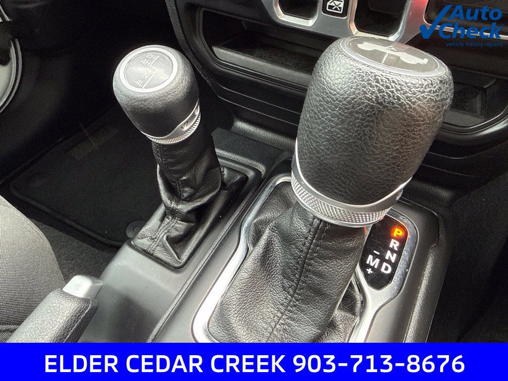 Used 2021 Jeep Wrangler Unlimited Sport w/ Cold Weather Group AWD/4WD image 27