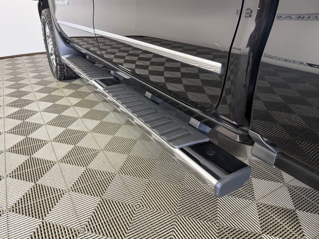 Used 2016 GMC Sierra 2500 Denali image 12