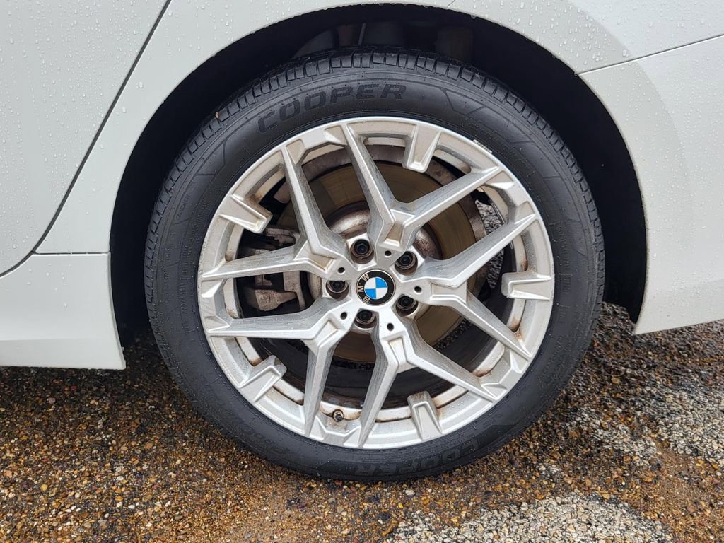 Used 2025 BMW 330i Sedan image 32