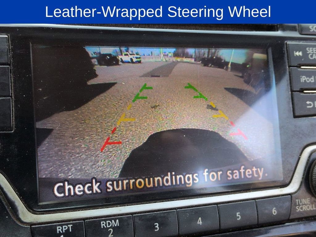 Used 2018 Nissan Versa SV w/ SV Special Edition Package image 15