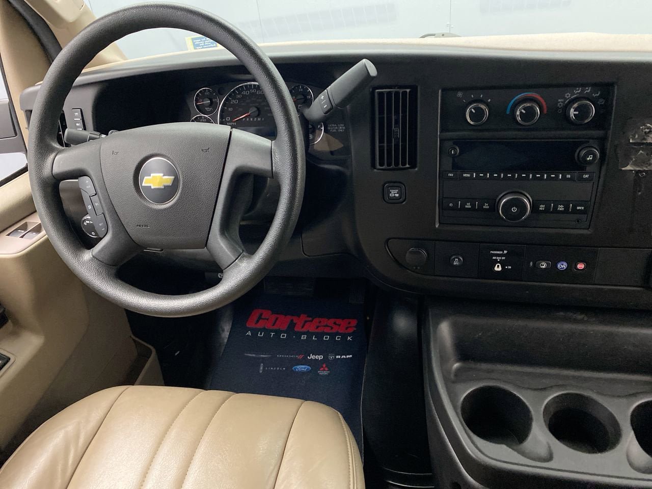 Used 2021 Chevrolet Express 2500 Extended w/ Driver Convenience Package RWD image 15