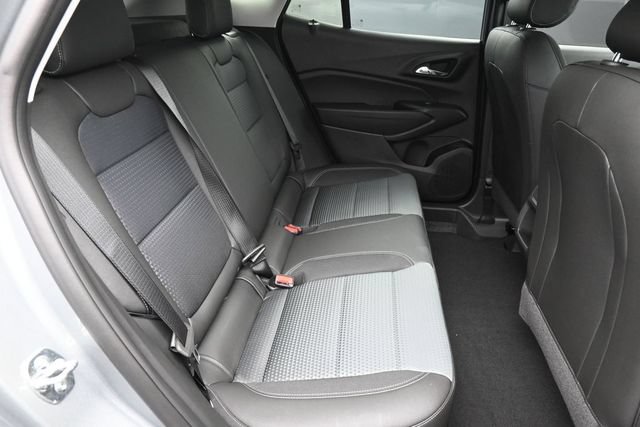 New 2026 Chevrolet Trax LT w/ Driver Confidence Package FWD image 24