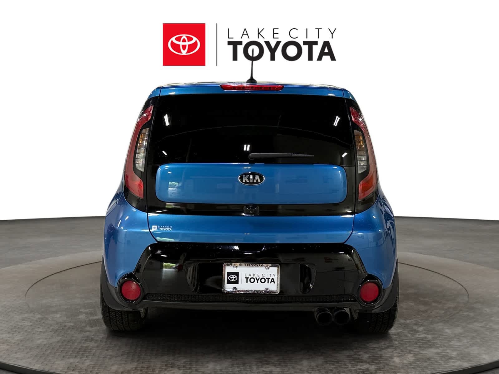 Used 2016 Kia Soul + w/ Designer's Package FWD image 7