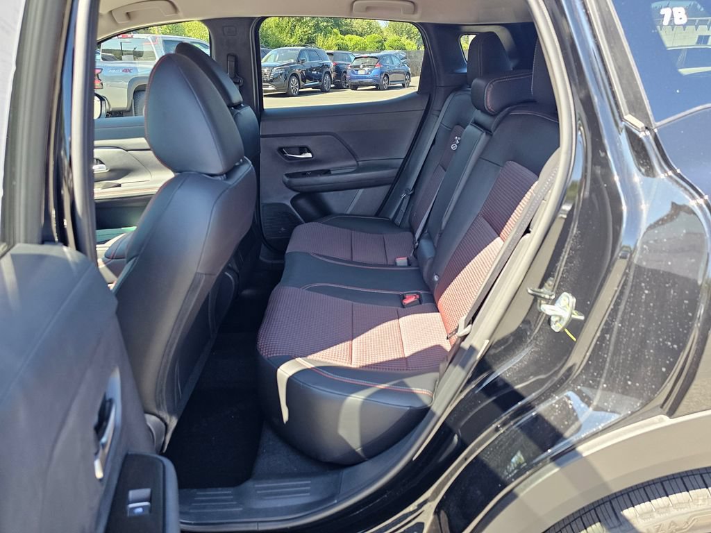 New 2026 Nissan Kicks SR w/ Cold Weather Package AWD/4WD image 19
