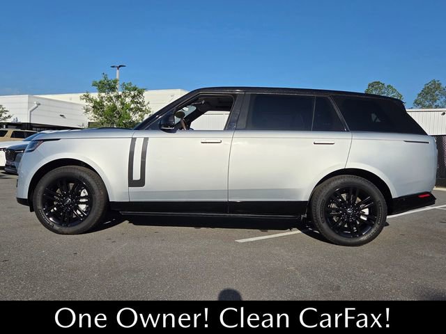 Used 2023 Land Rover Range Rover Long Wheelbase SE image 3
