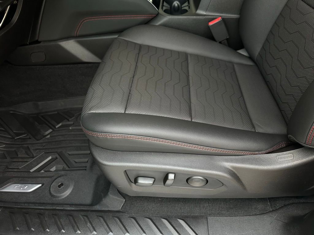 New 2026 Chevrolet Colorado Z71 w/ Technology Package image 11