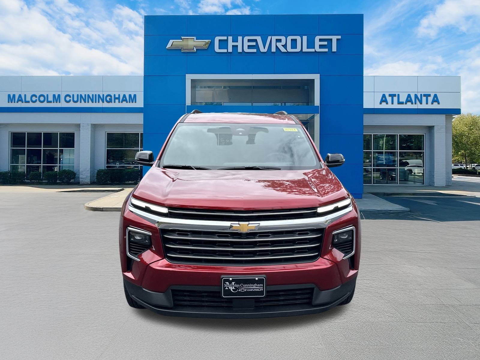 New 2026 Chevrolet Traverse LT image 2