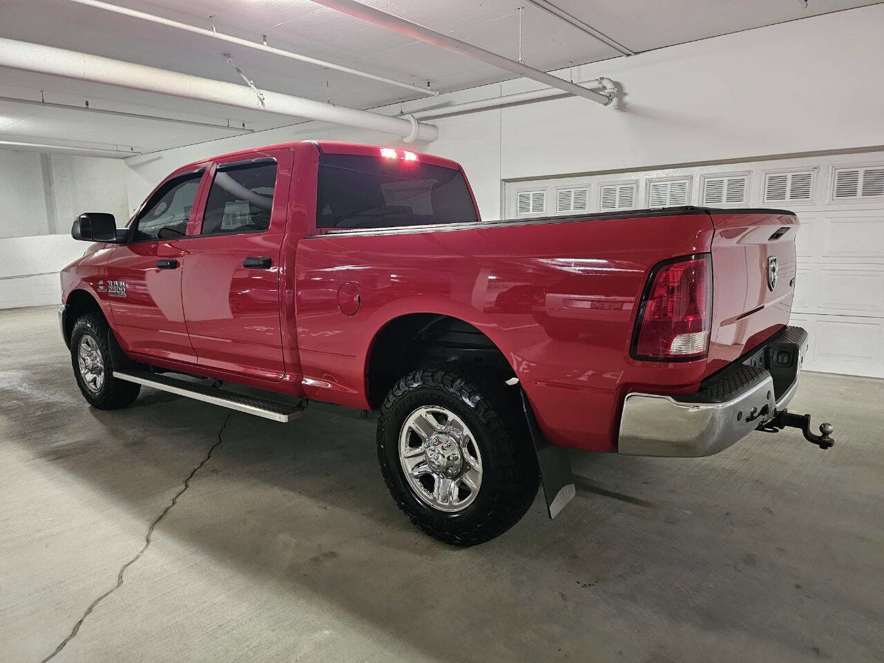 Used 2018 RAM 2500 Tradesman w/ Chrome Appearance Group image 3