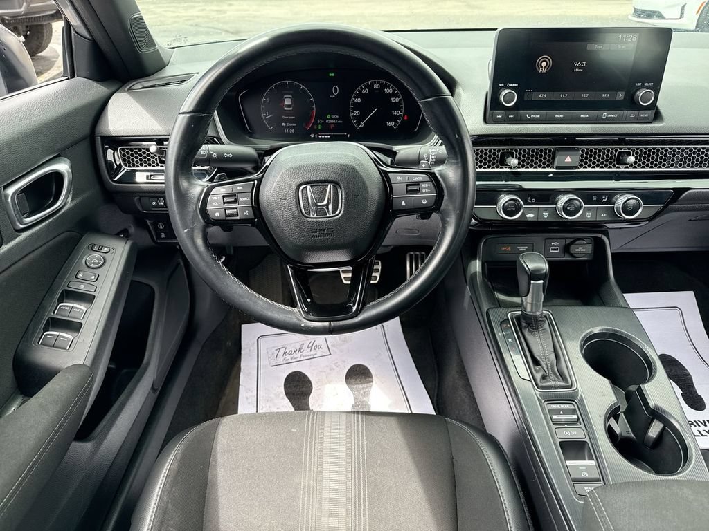 Used 2023 Honda Civic Sport image 14