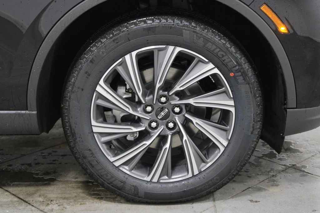 New 2026 Lincoln Aviator AWD image 12