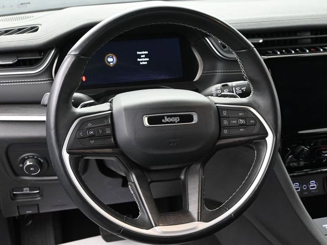 Used 2022 Jeep Grand Cherokee Limited image 28