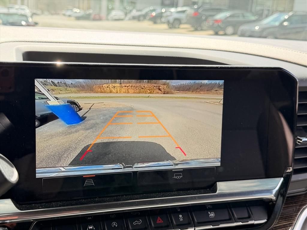 Used 2025 GMC Sierra 1500 SLE image 30