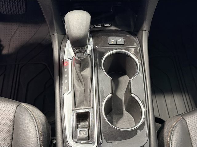 Used 2022 Chevrolet Equinox Premier AWD/4WD image 16