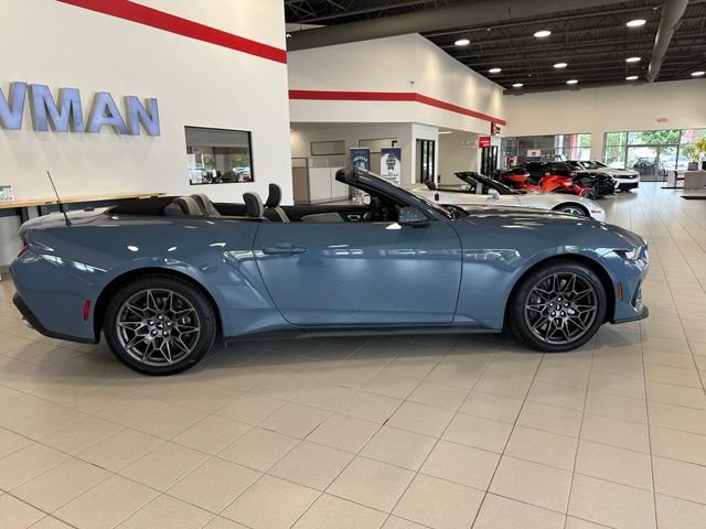 Used 2024 Ford Mustang GT Premium w/ GT Performance Package RWD image 6