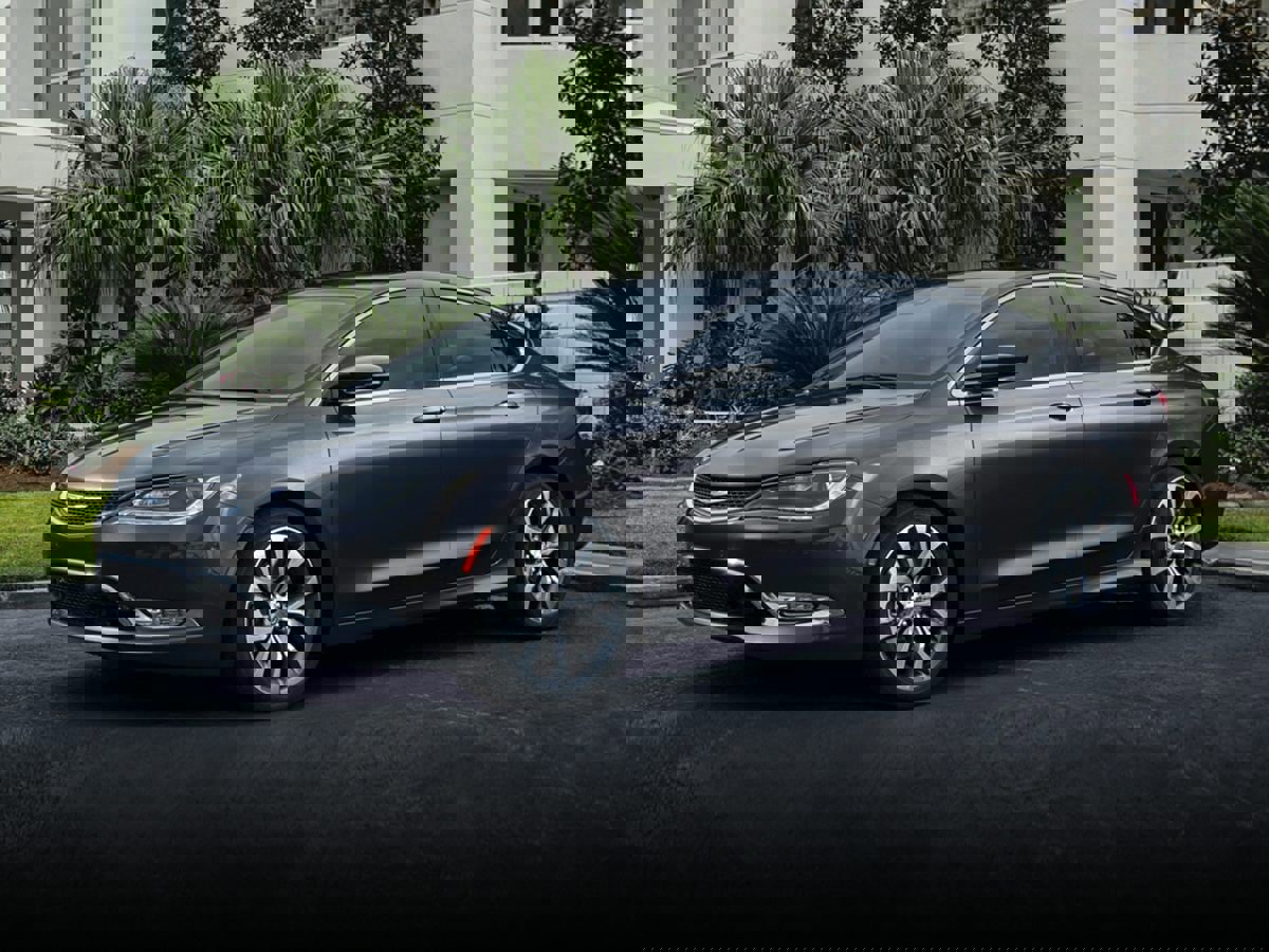 Used 2015 Chrysler 200 Limited