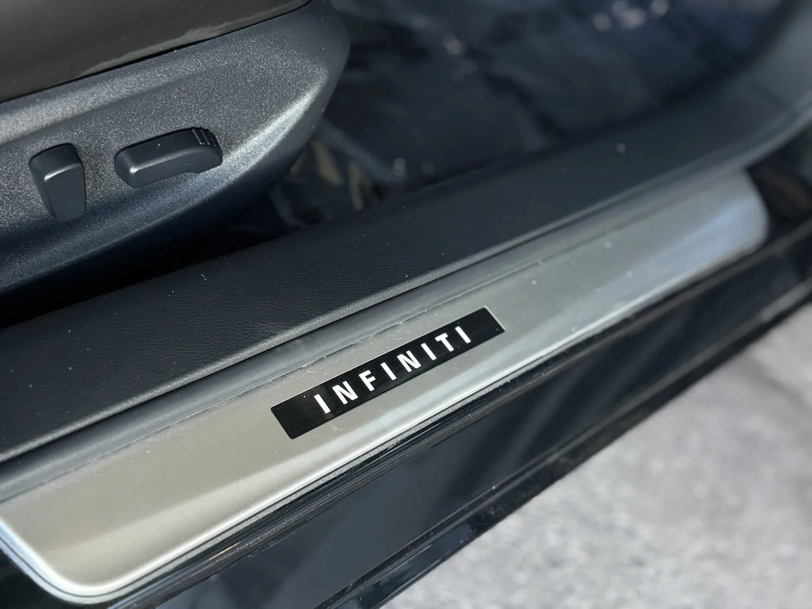 Used 2024 INFINITI Q50 Red Sport 400 w/ Black Opal Edition image 47