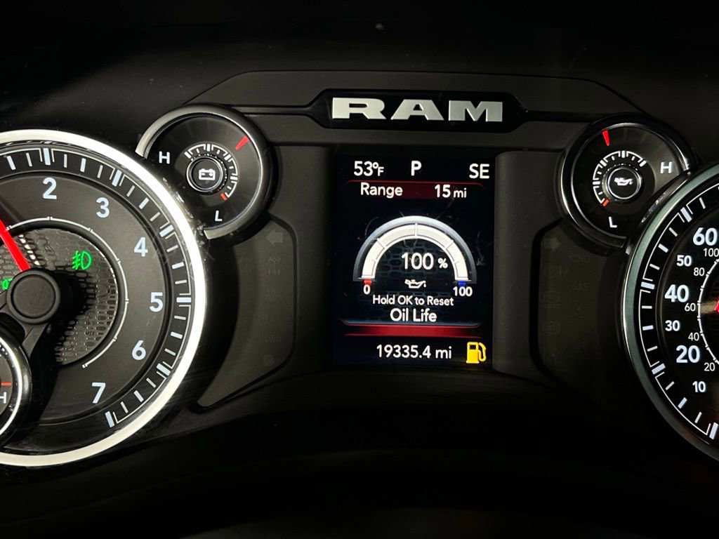 Used 2024 RAM 2500 Big Horn w/ Bed Utility Group image 17