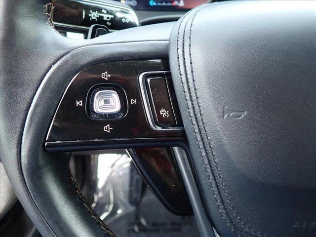 Used 2025 Lincoln Aviator Reserve w/ Illumination Package AWD/4WD image 14