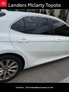 Used 2020 Toyota Camry LE FWD image 1