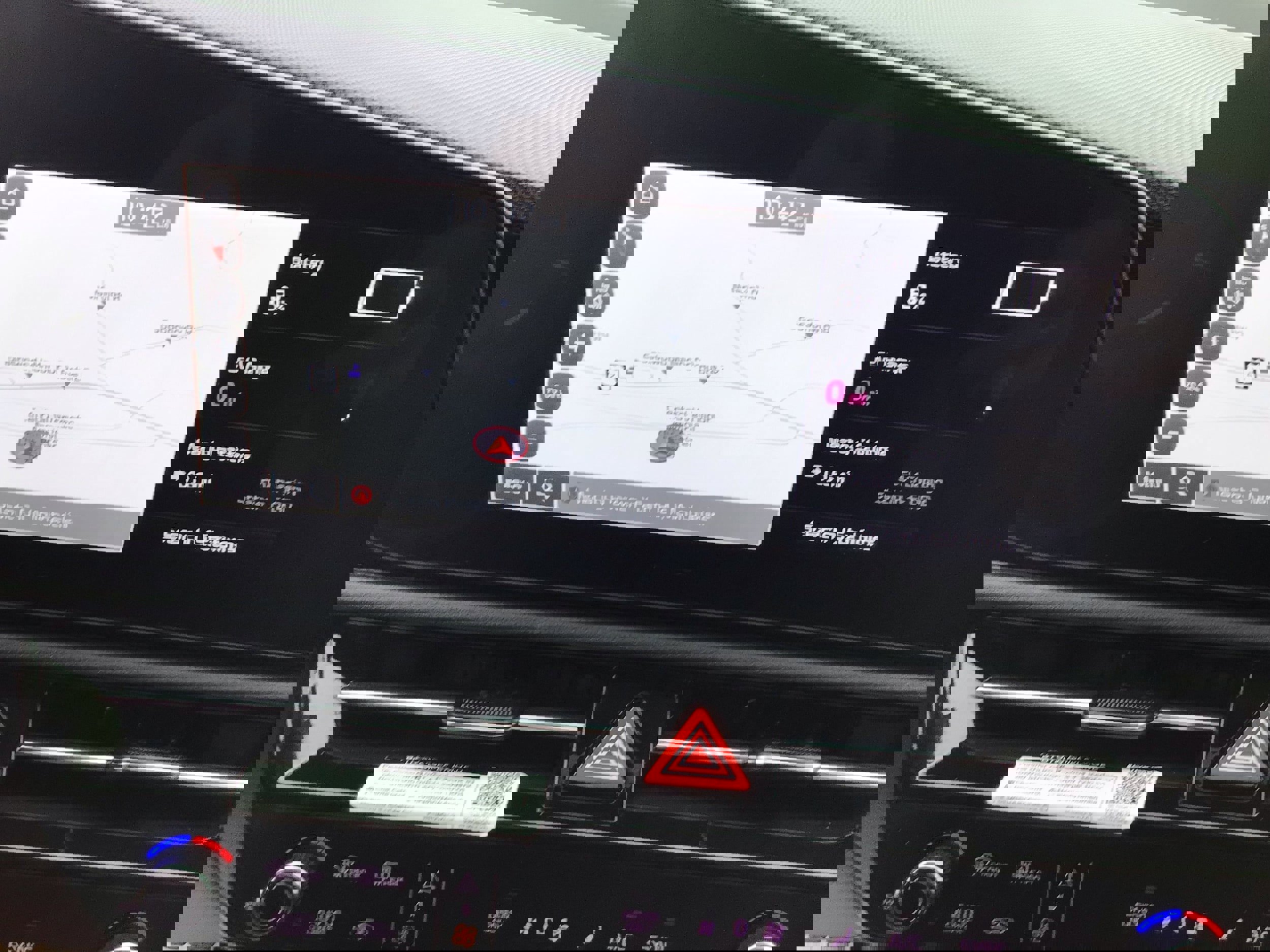 Used 2023 Kia Niro SX Touring image 22