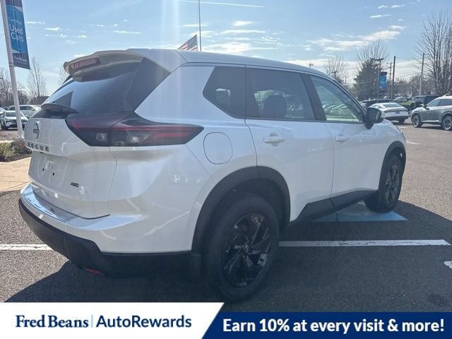 New 2026 Nissan Rogue SV w/ Cold Weather Package AWD/4WD image 10