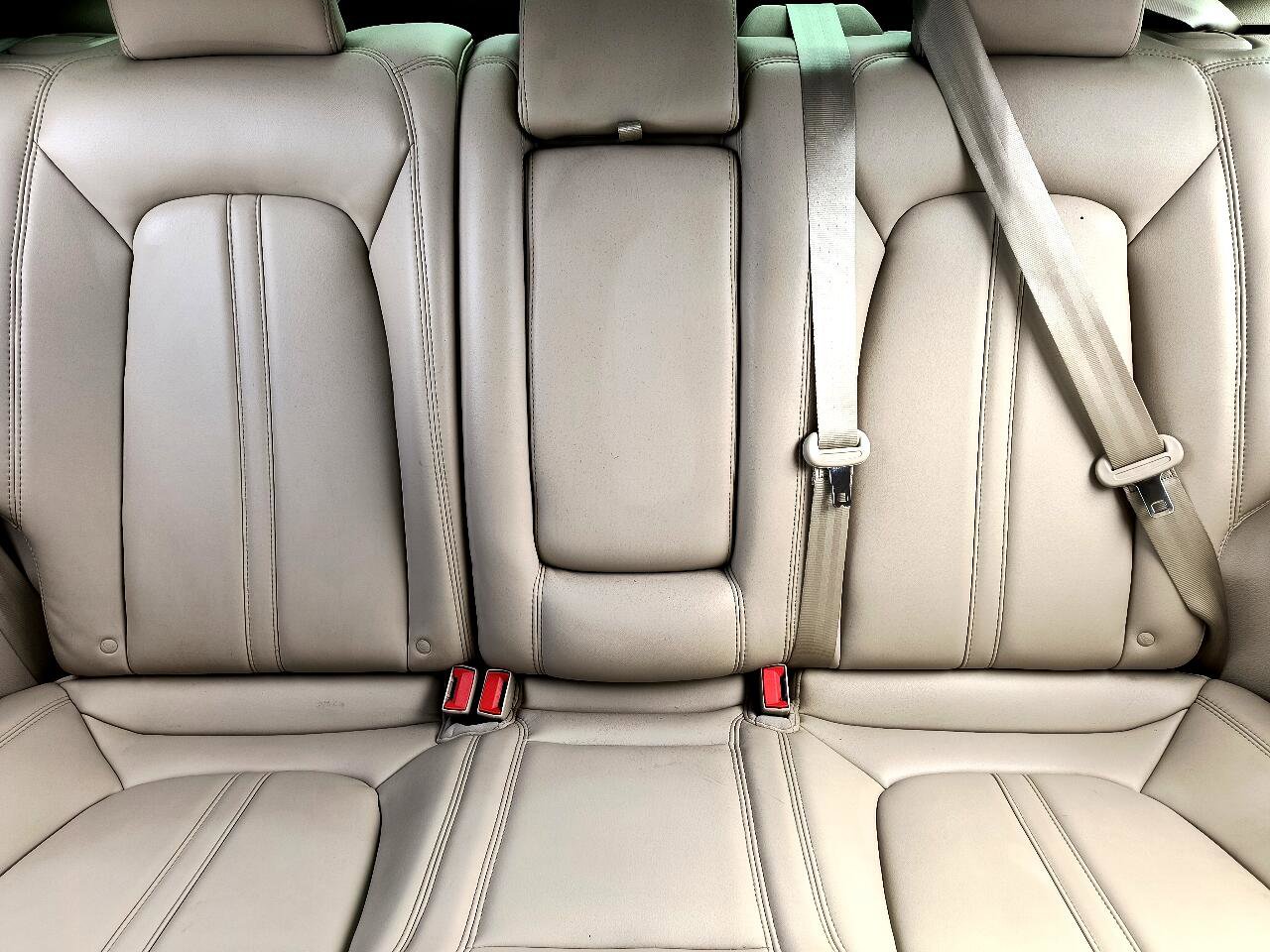 Used 2019 Lincoln MKZ Premiere image 25