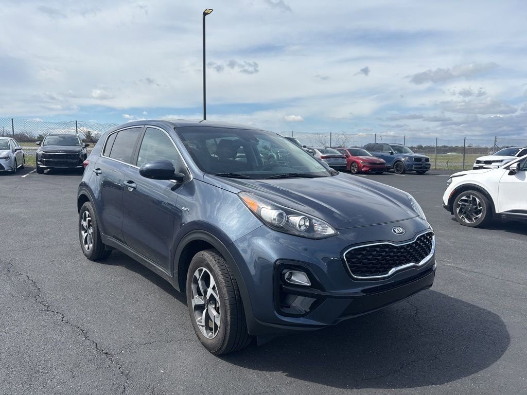 Used 2022 Kia Sportage LX image 1