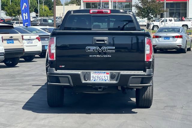 Used 2022 GMC Canyon Elevation w/ Elevation Premium Package AWD/4WD image 5