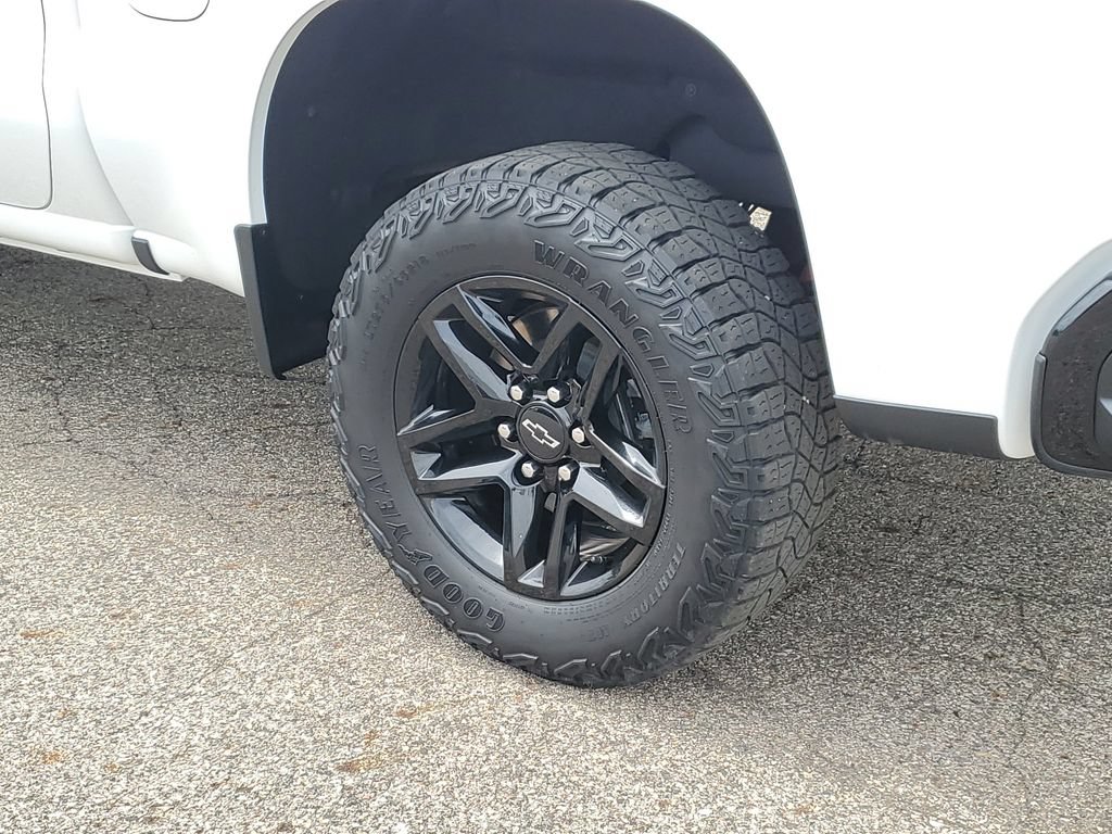 Certified 2024 Chevrolet Silverado 1500 LT Trail Boss w/ Protection Package AWD/4WD image 38