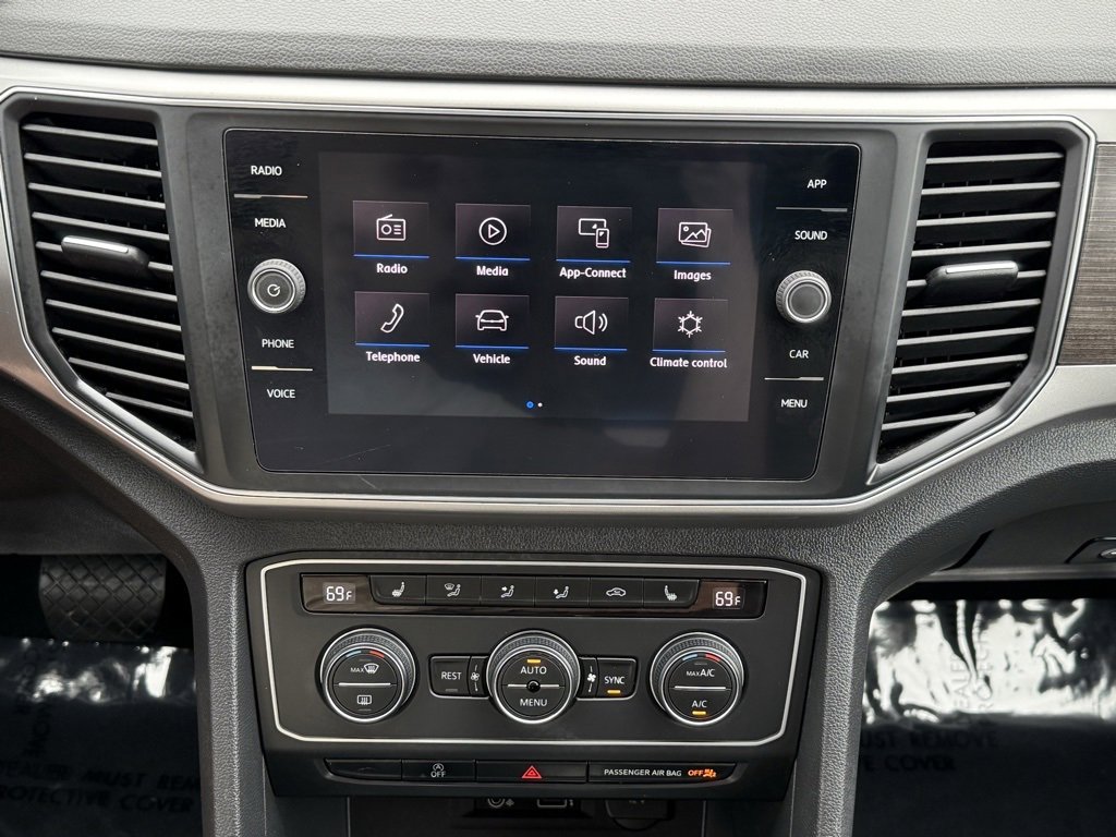 Used 2019 Volkswagen Atlas SE image 36