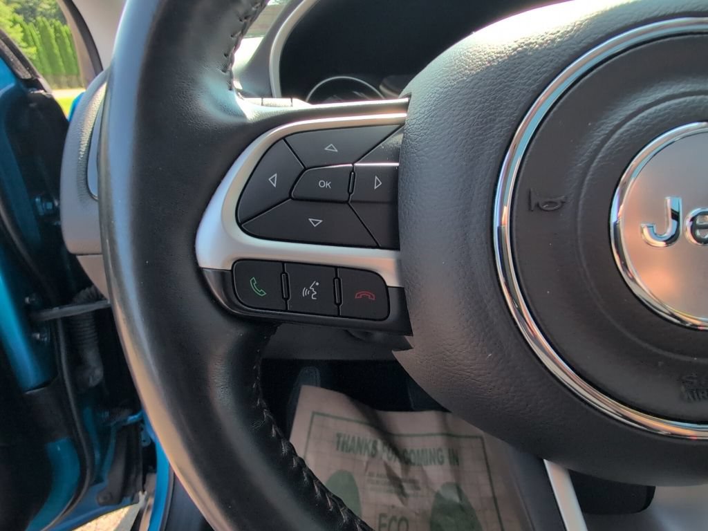 Used 2017 Jeep Compass Limited AWD/4WD image 26