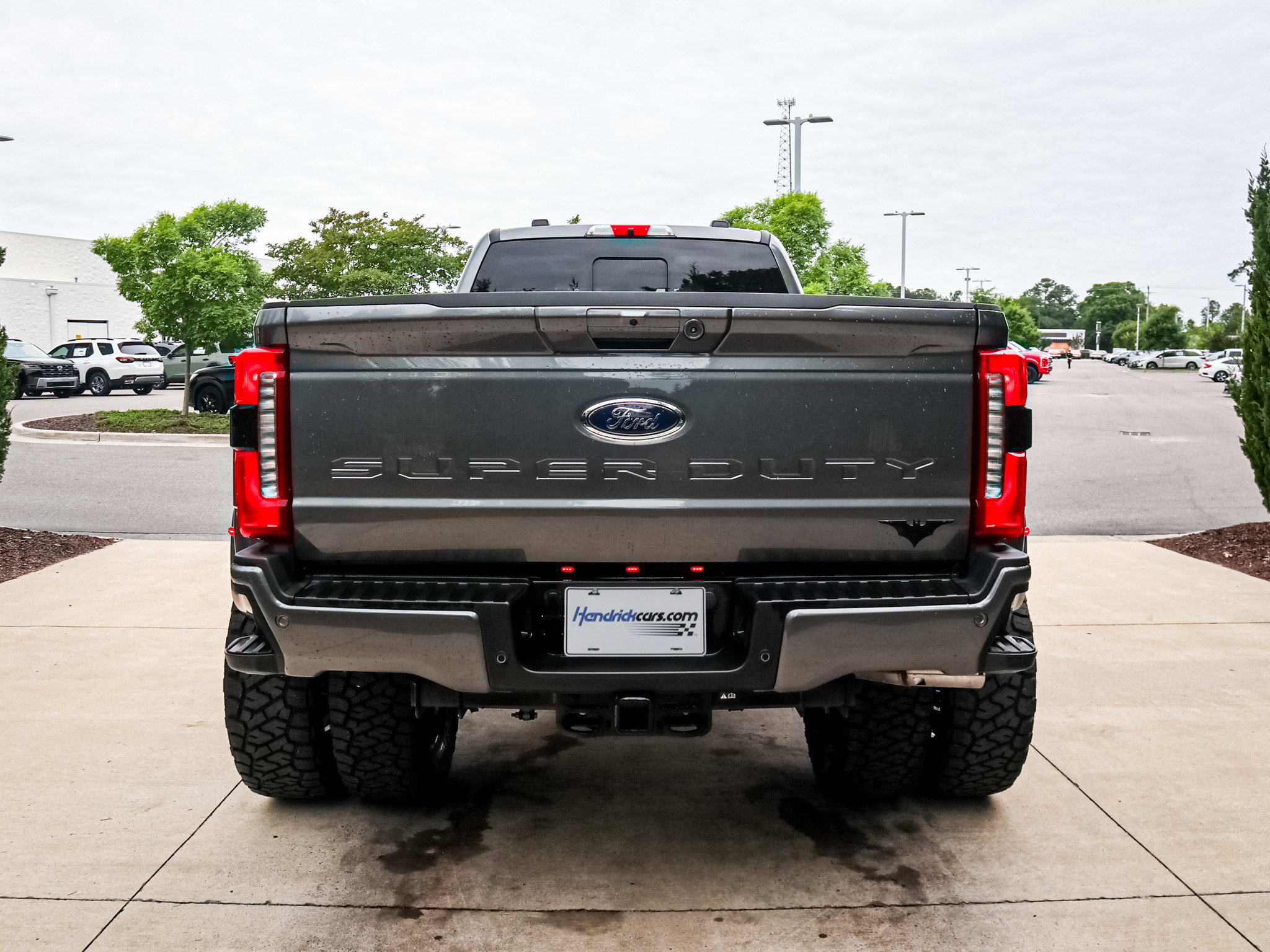 Used 2024 Ford F350 Lariat w/ Lariat Ultimate Package AWD/4WD image 9