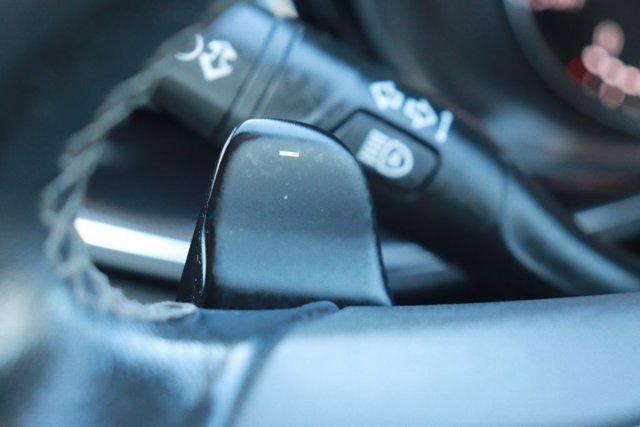 Used 2023 Buick Envision Essence image 22