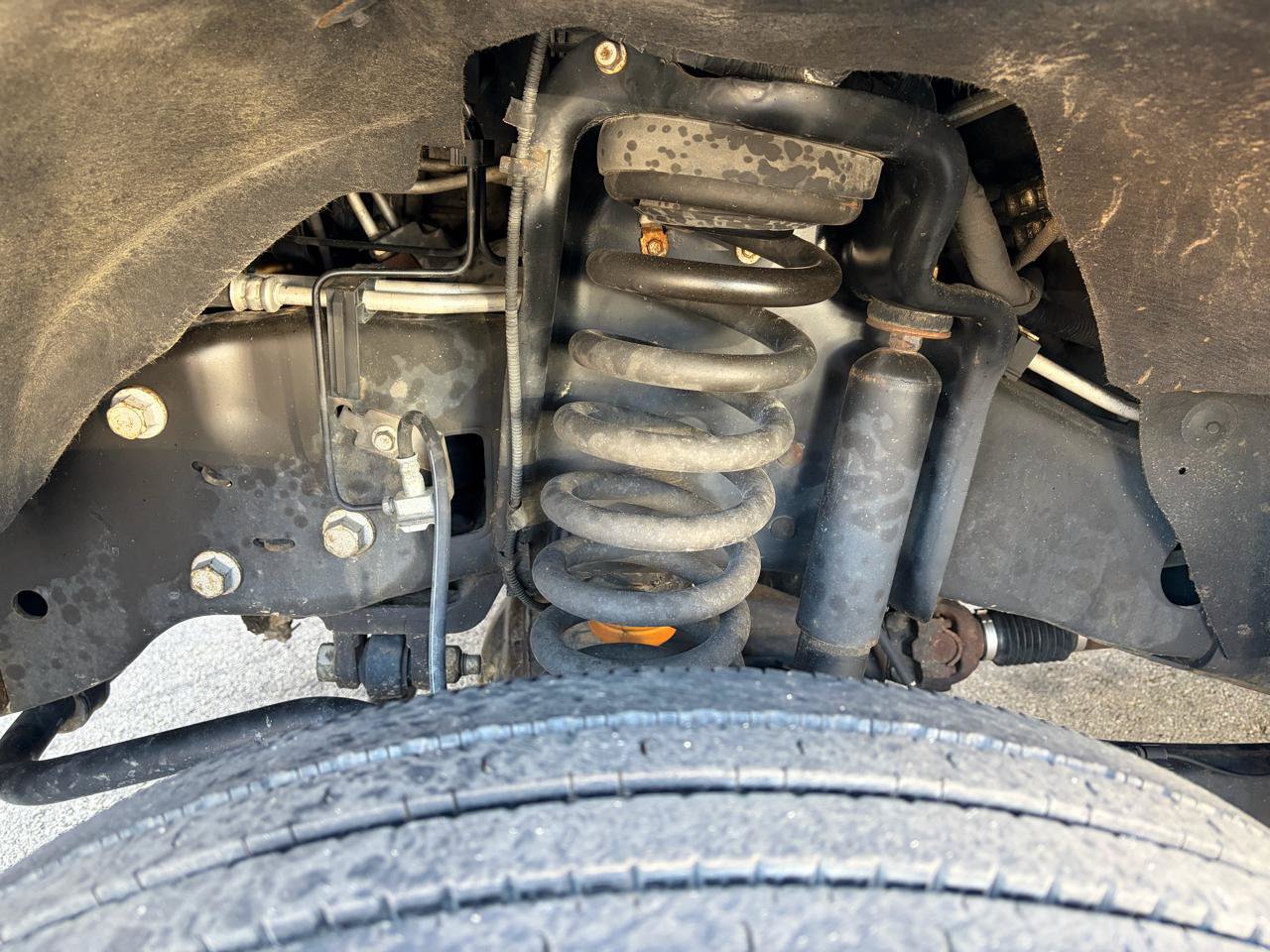 Used 2013 Ford F550 4x4 SuperCab Super Duty w/ Payload Upgrade Pkg image 20