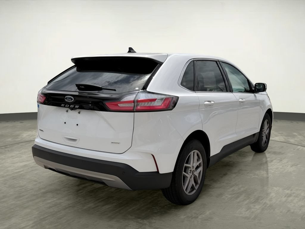 Certified 2024 Ford Edge SEL AWD/4WD image 7