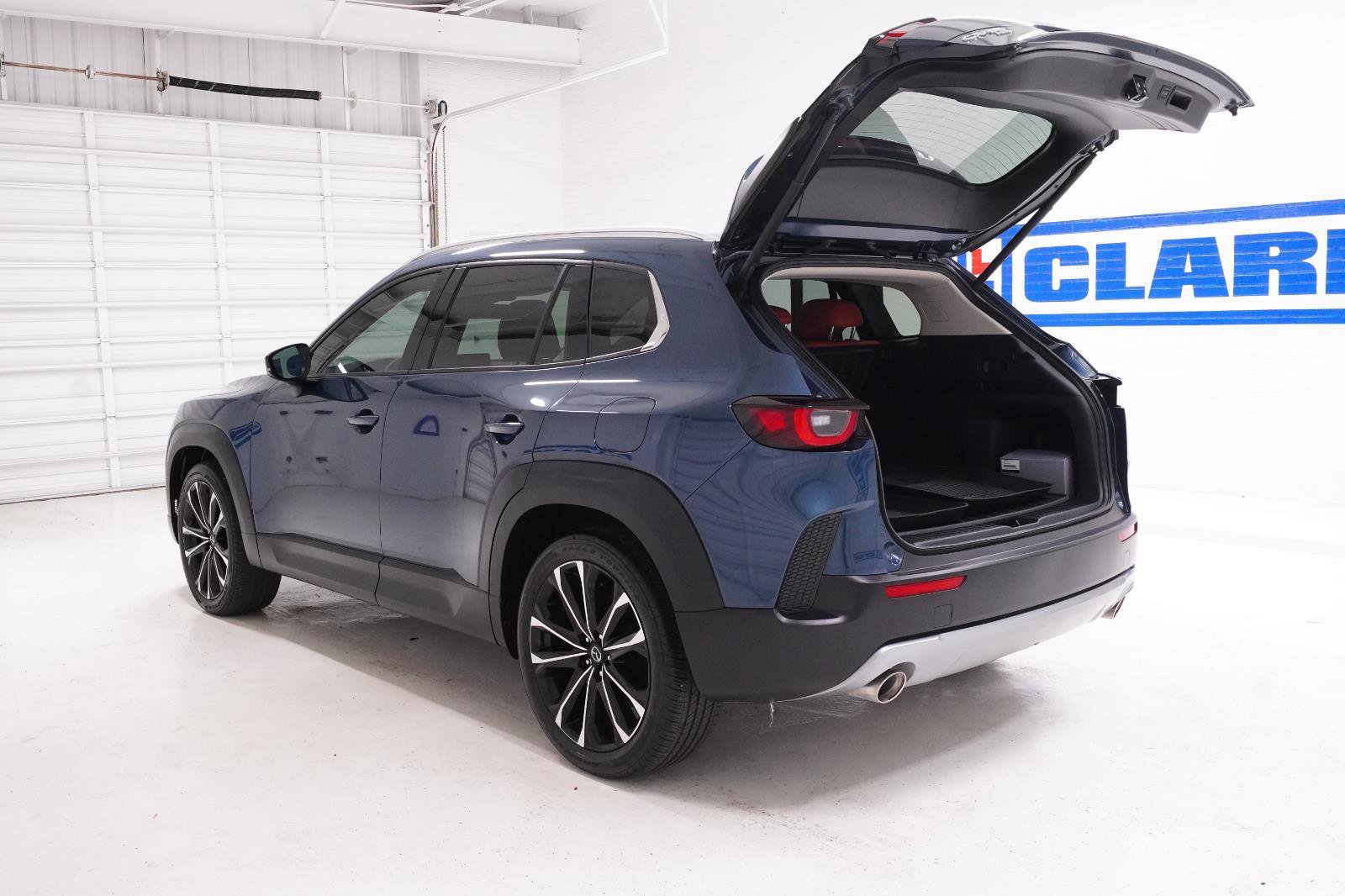 Used 2024 MAZDA CX-50 AWD 2.5 Turbo w/ Cargo Package image 9