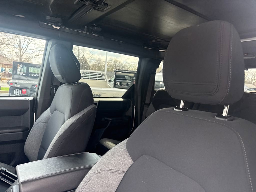 Used 2025 Ford Bronco Big Bend image 24