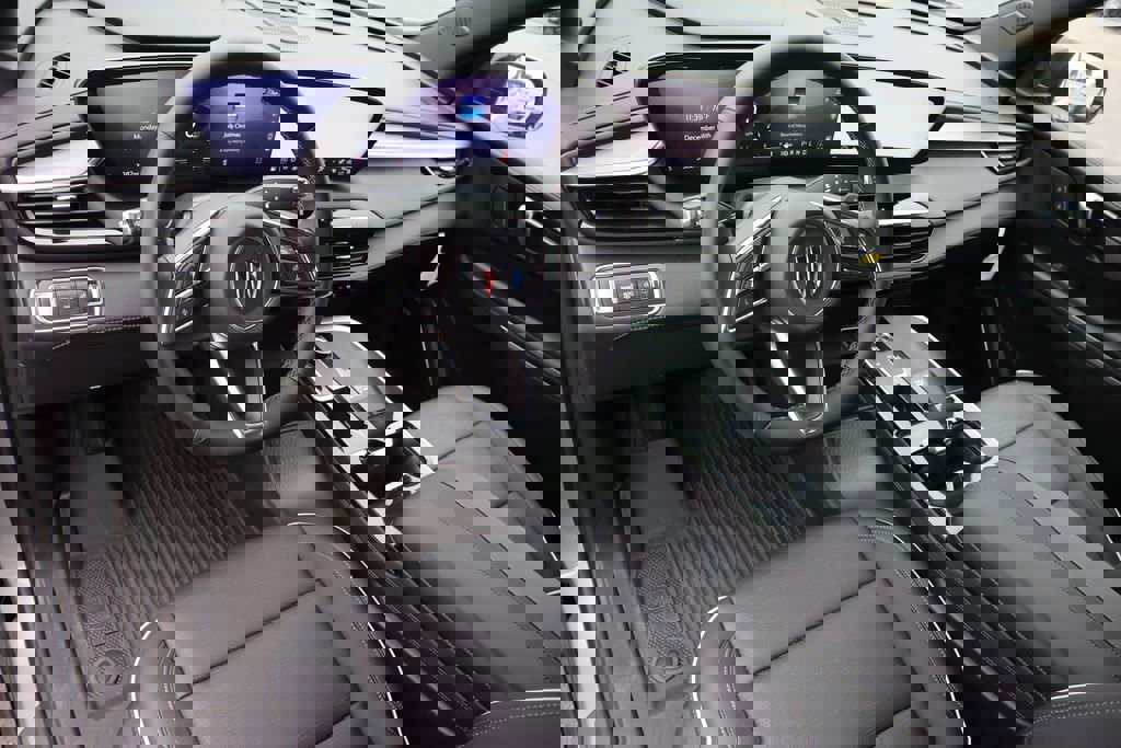 New 2025 Buick Enclave Sport Touring w/ Super Cruise Package image 6