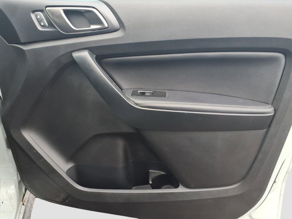 Used 2022 Ford Ranger Lariat w/ Tremor Off-Road Package image 10