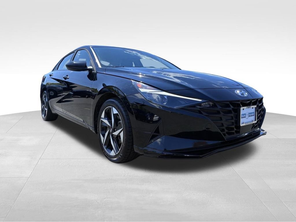 Used 2023 Hyundai Elantra SEL w/ Convenience Package