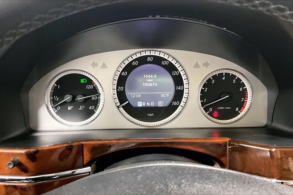 Used 2011 Mercedes-Benz GLK 350 2WD image 26