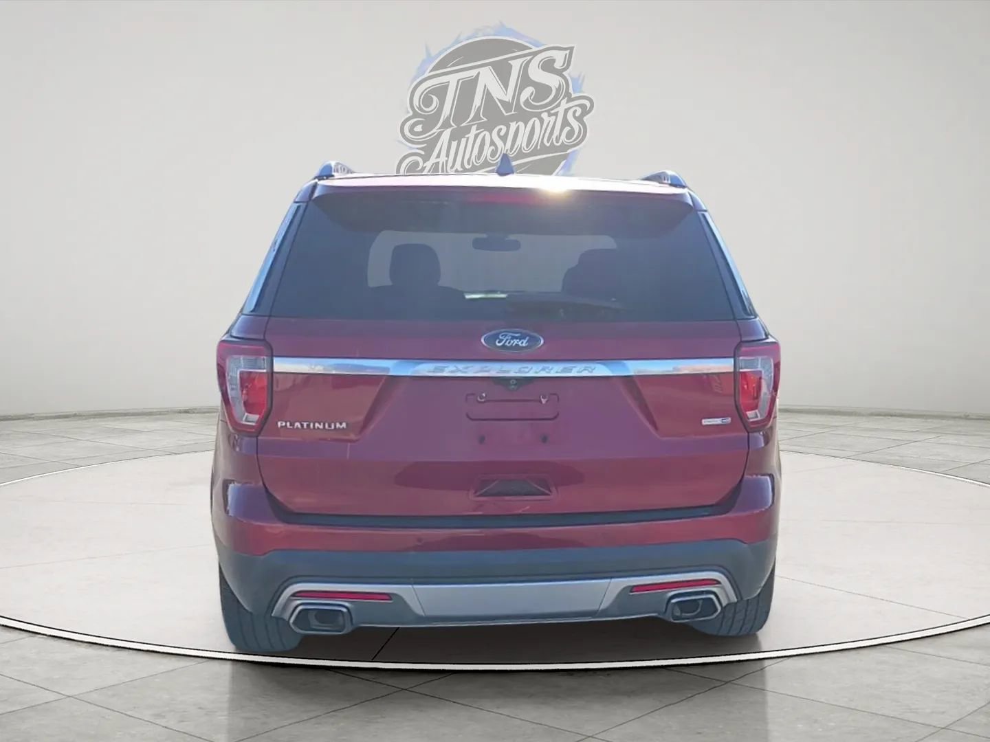 Used 2016 Ford Explorer Platinum image 4