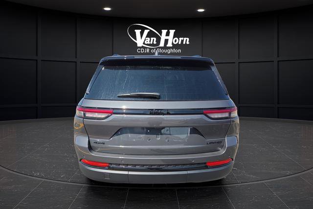 New 2025 Jeep Grand Cherokee Limited w/ Black Appearance Package image 14