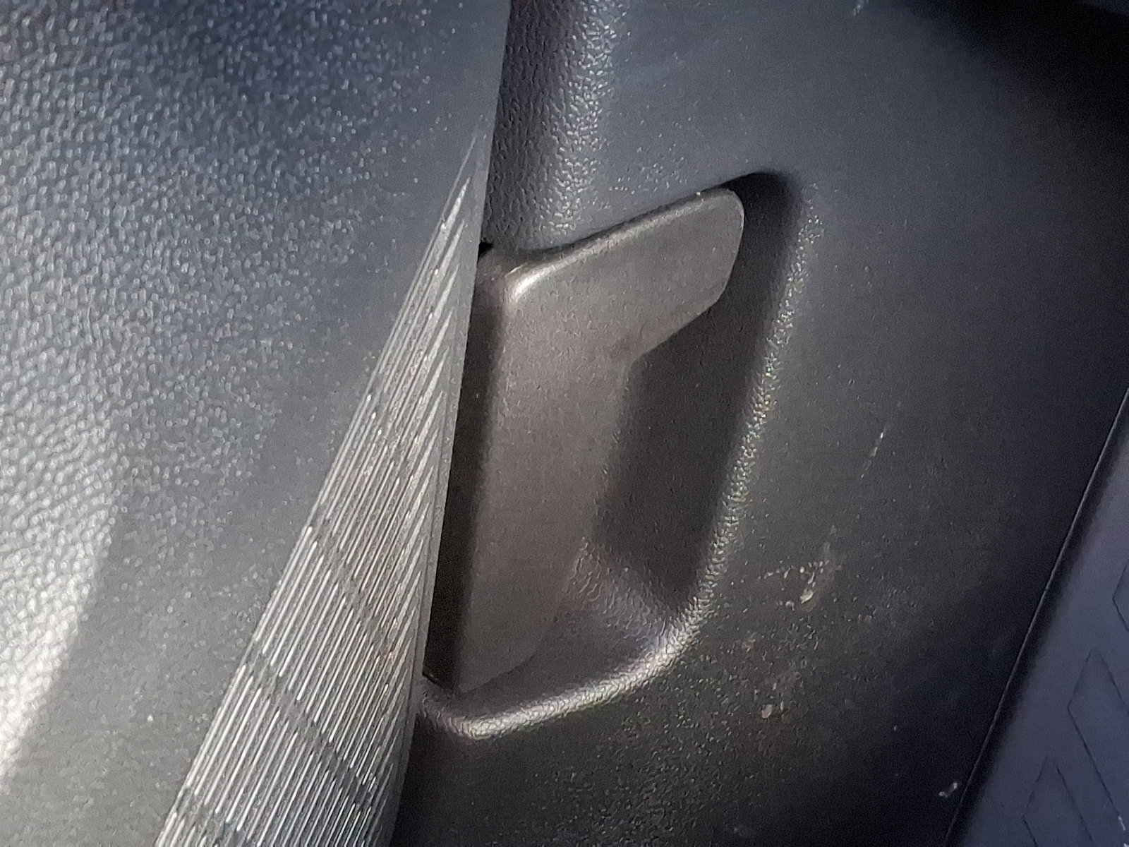 New 2026 Volkswagen Atlas Cross Sport SE AWD/4WD image 17