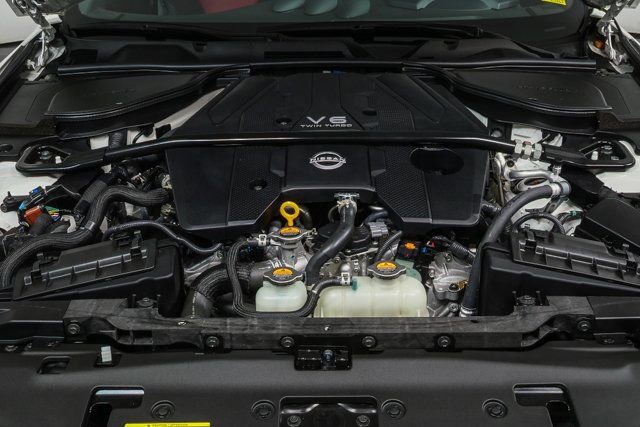 Used 2025 Nissan Z NISMO w/ Floor Mat Package image 28