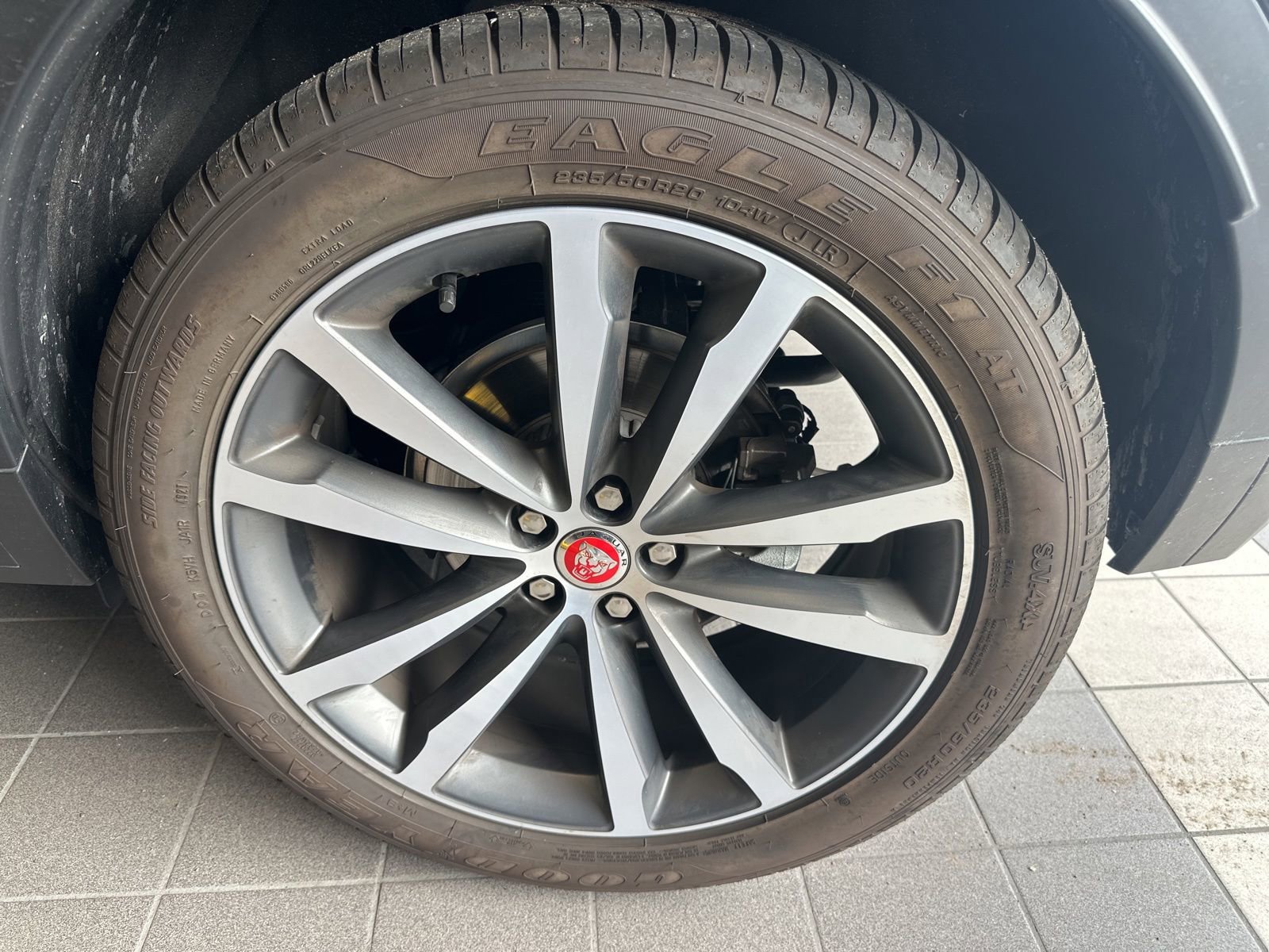 Used 2023 Jaguar E-PACE SE AWD/4WD image 5