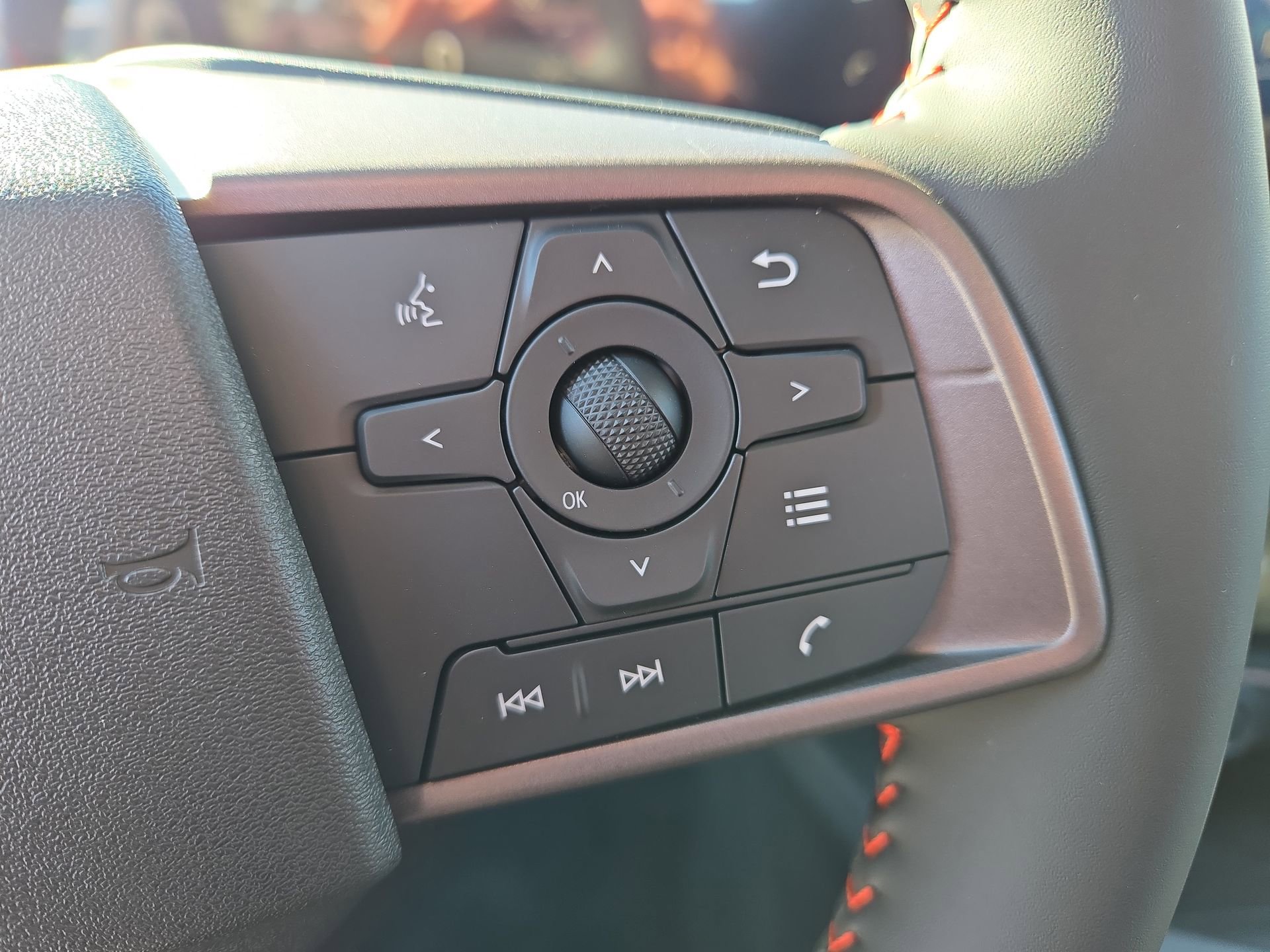 New 2026 Nissan Sentra SR w/ Floor Mat Package image 20