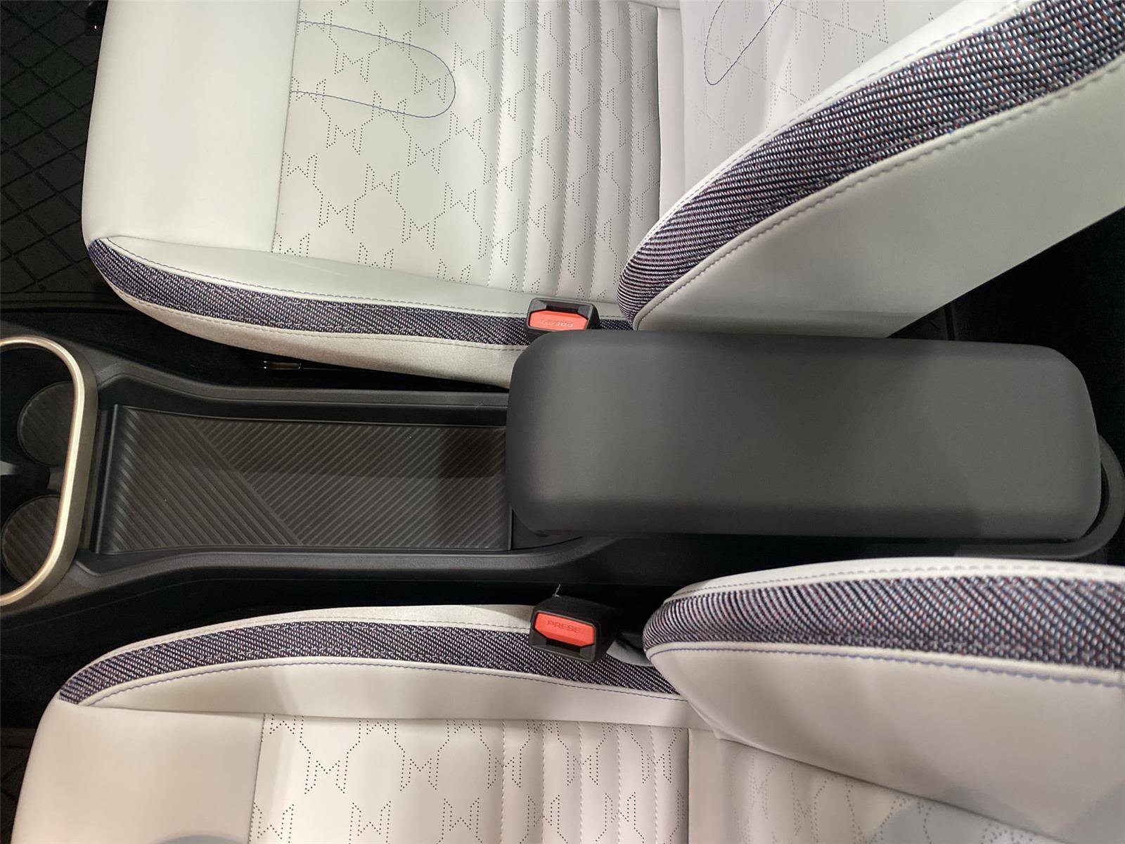 New 2026 MINI Cooper 4-Door Hardtop FWD image 27