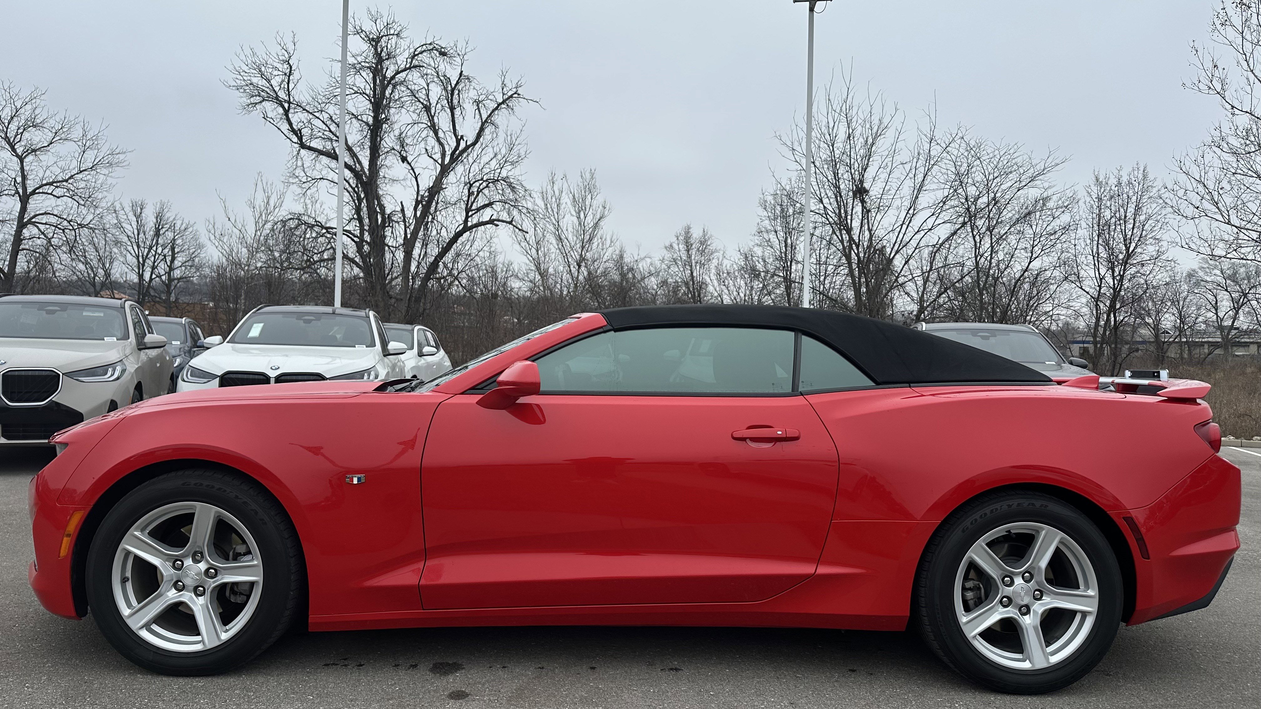 Used 2020 Chevrolet Camaro LT image 7