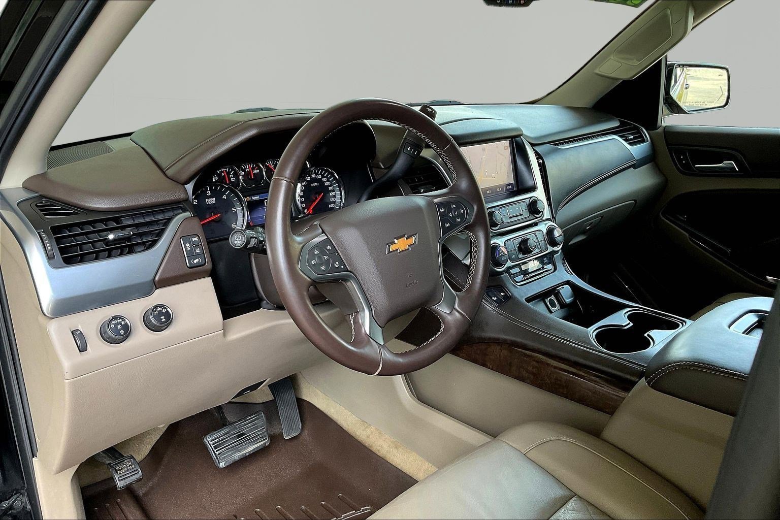 Used 2015 Chevrolet Tahoe LT image 17